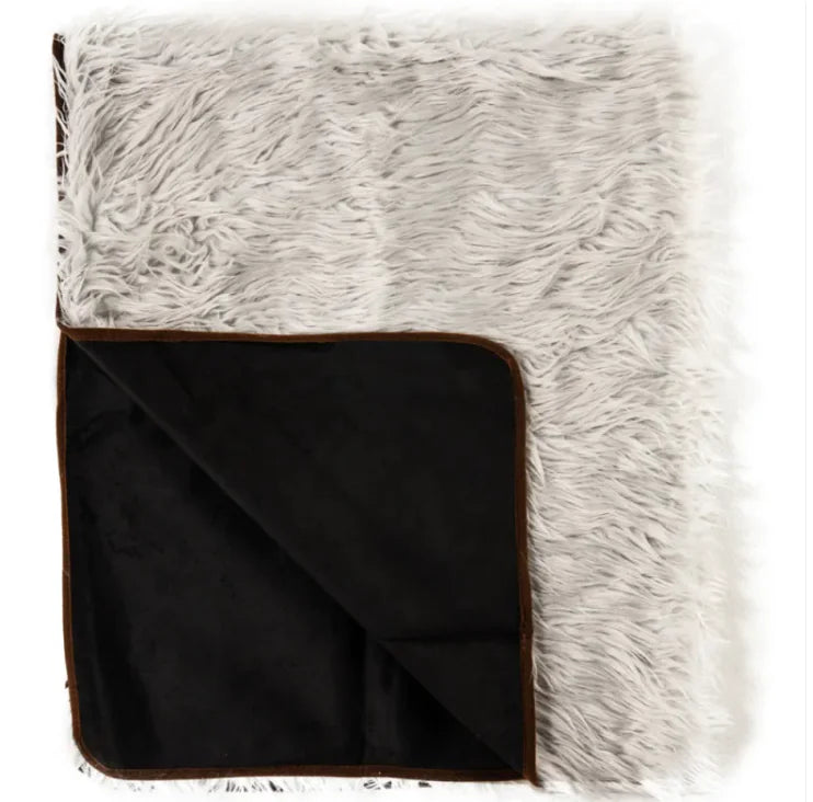Deluxe Soft Pet Seat Cushioned Blanket - Washable and Stylish - For Winter